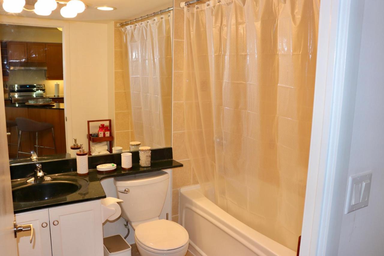 Apartment/2Bedrooms/2 Full Bathrooms/Free Parking Toronto Eksteriør billede