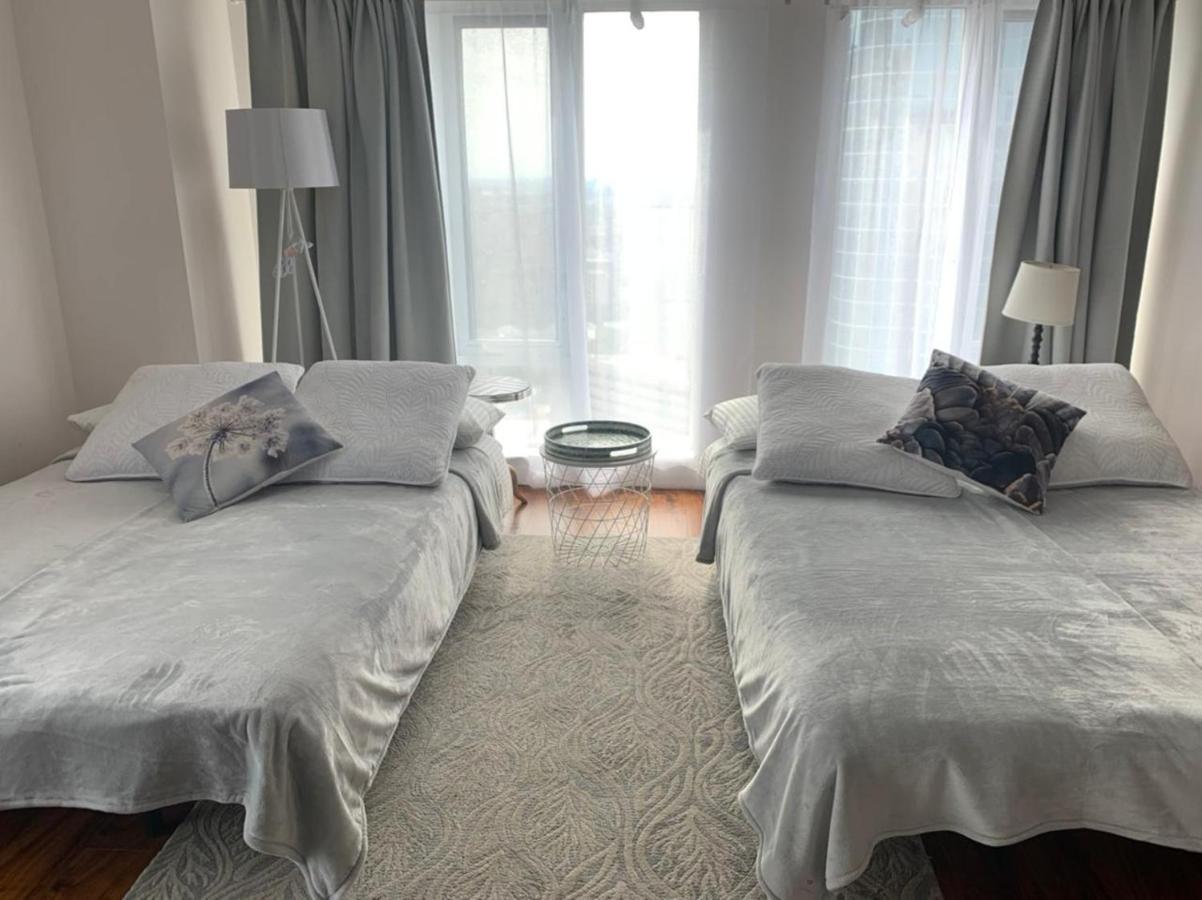 Apartment/2Bedrooms/2 Full Bathrooms/Free Parking Toronto Eksteriør billede