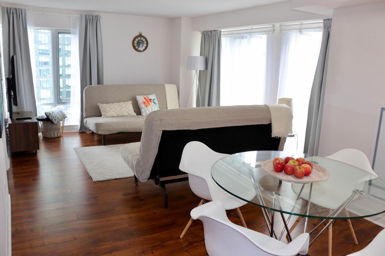 Apartment/2Bedrooms/2 Full Bathrooms/Free Parking Toronto Eksteriør billede